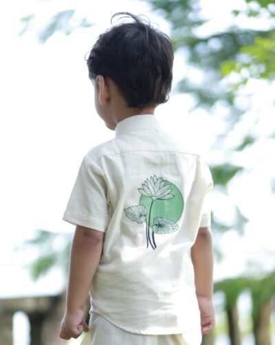 KIDS HALFSLEEVE SHIRT WITH GREEN MOON LOTUS PRINT - Image 3