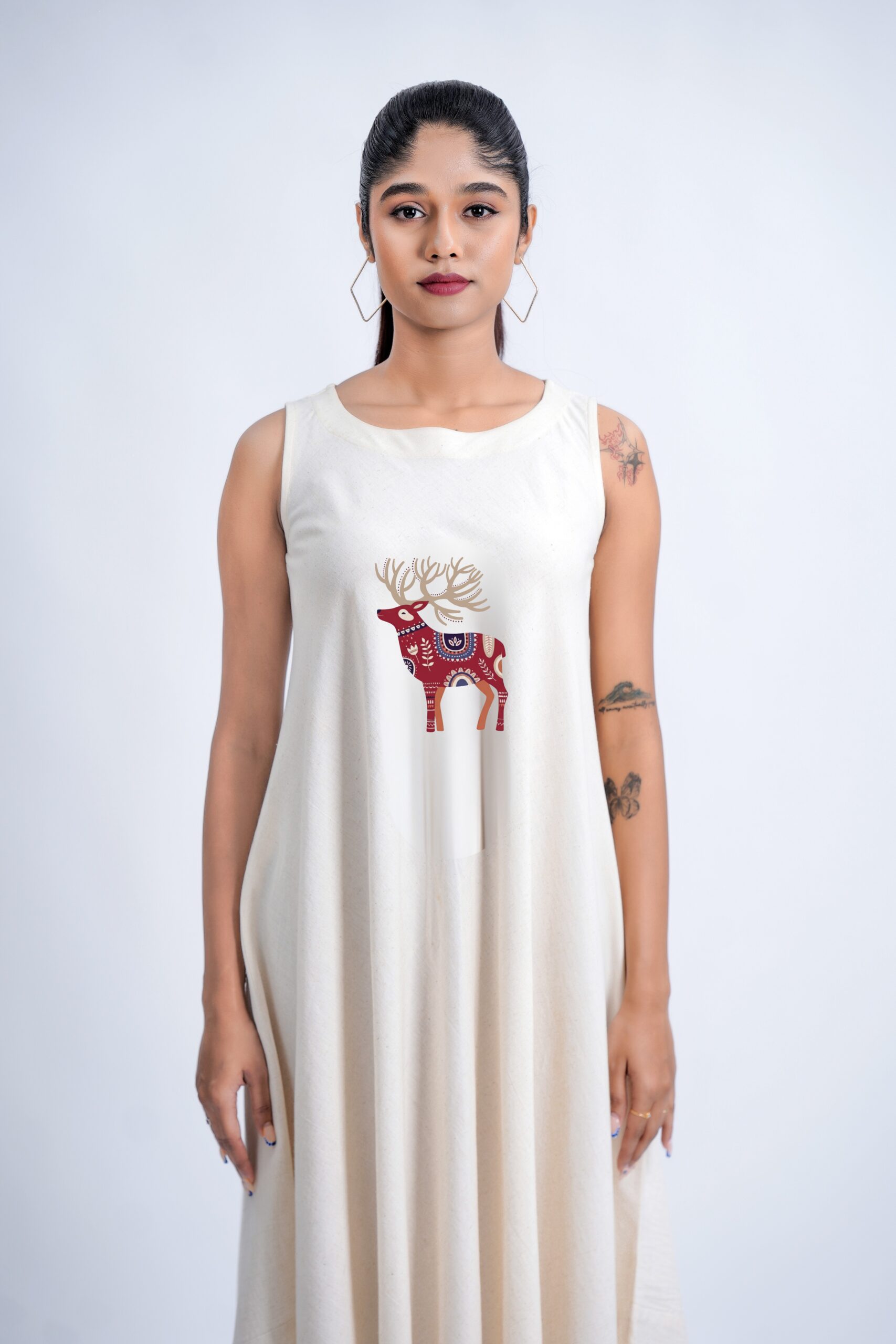 LINEN COTTON DRESS WITH RED DEER MOTIF